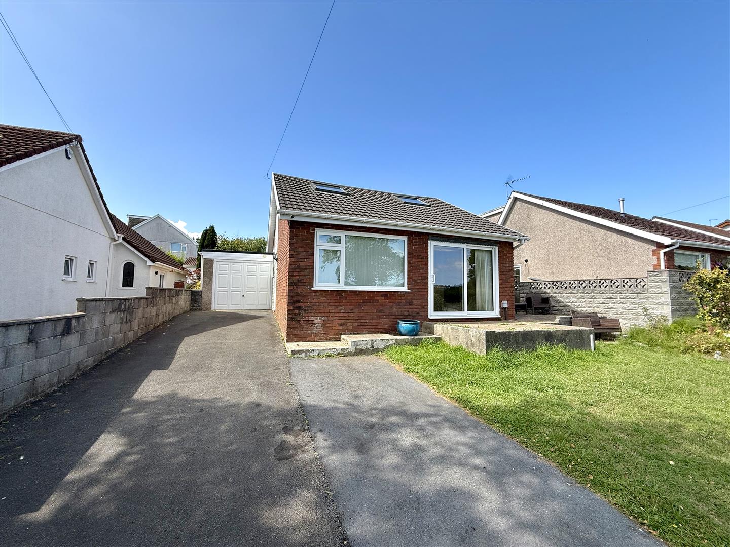 Ddol Road, Dunvant, Swansea, SA2 7UB